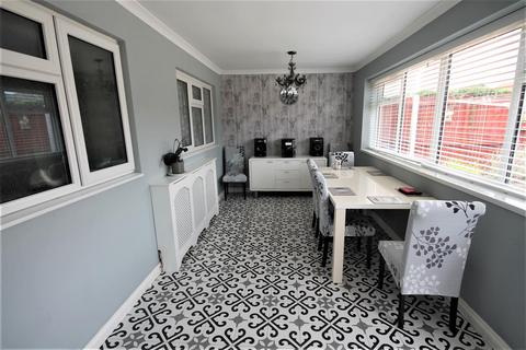 37 Credon Drive, Clacton-on-sea, CO15 4QX