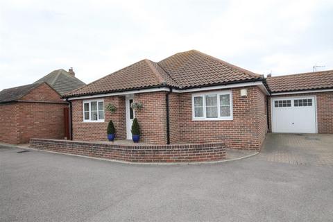 71a Dulwich Road, Holland-on-sea, Clacton-on-sea, CO15 5LZ