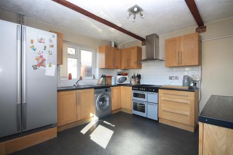 73 Boley Drive, Clacton-on-sea, CO15 6LE
