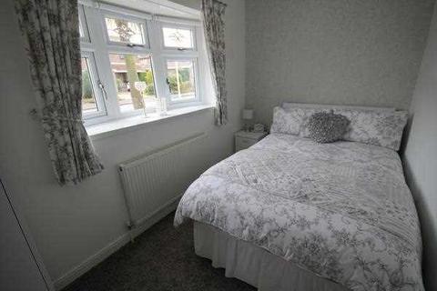 7 Blyford Road, Clacton-on-sea, CO16 7EL