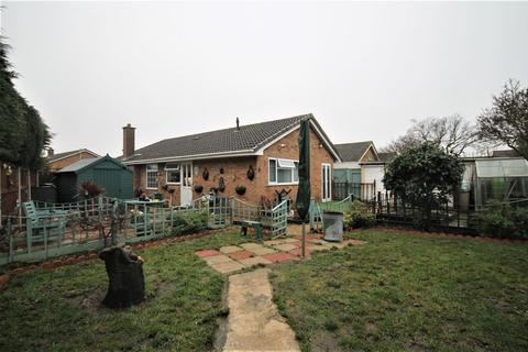 2 Blake Drive, Clacton-on-sea, CO16 8ED