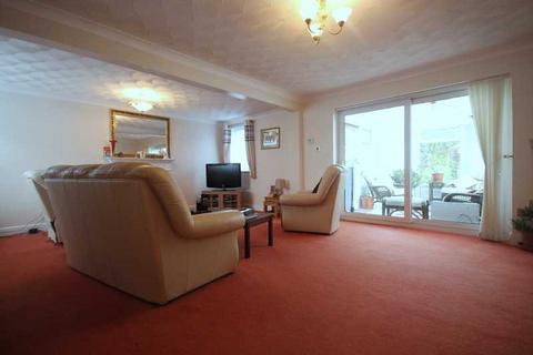 16 Bawdsey Close, Clacton-on-sea, CO16 7LL