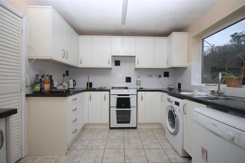 5 Colne View, St Osyth, Clacton-on-sea, CO16 8LA