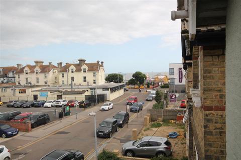 5 Agate Road, Clacton-on-sea, CO15 1RA
