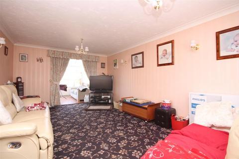 4 bedroom detached house for sale, Clacton on Sea, Clacton on Sea CO16