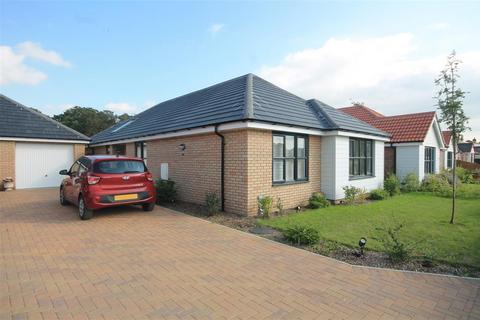 15 Connaught Road, Weeley Heath, Clacton-on-sea, CO16 9EL