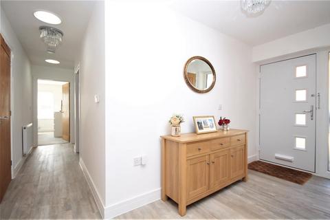15 Connaught Road, Weeley Heath, Clacton-on-sea, CO16 9EL