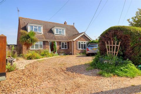 5 bedroom detached house for sale, Wrabness CO11