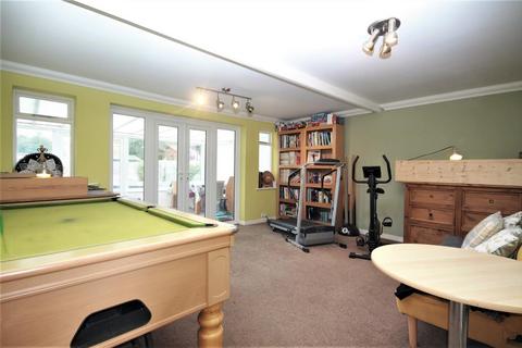 20 Arnold Road, Clacton-on-sea, CO15 1DE