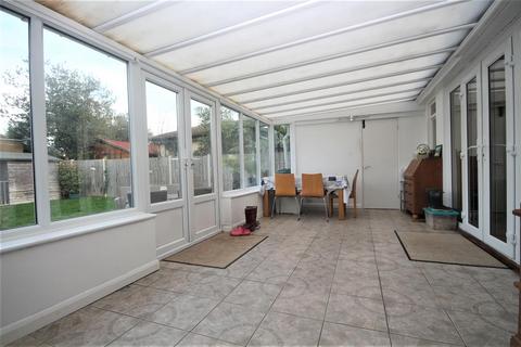 20 Arnold Road, Clacton-on-sea, CO15 1DE
