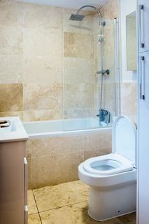 5 bedroom house to rent, 2 Frederick Grove, Lenton, Nottingham, NG7 1SG