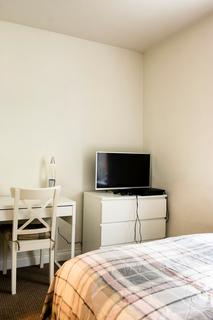5 bedroom house to rent, 2 Frederick Grove, Lenton, Nottingham, NG7 1SG