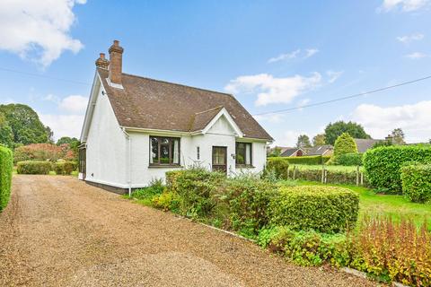 2 bedroom bungalow for sale, Gravelly Bottom Road, Kingswood, Maidstone, Kent, ME17