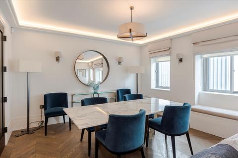 2 bedroom flat for sale, Curzon Square, Mayfair, London, W1J