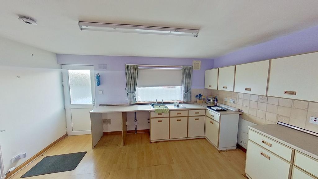 Cramond, 3 Anderson Place, Castle Douglas - Willia