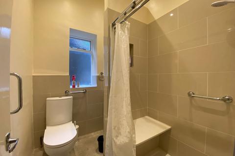 73b Devonshire Road, London, SE23 3LX
