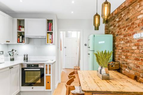 2 bedroom apartment for sale - Hillfield Road, West Hampstead
