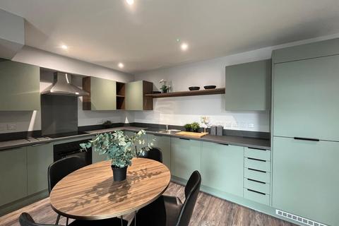 undefined, Flat 6, Commercial Point, Wollaton Road, Beeston, Nottingham. NG9 2NG