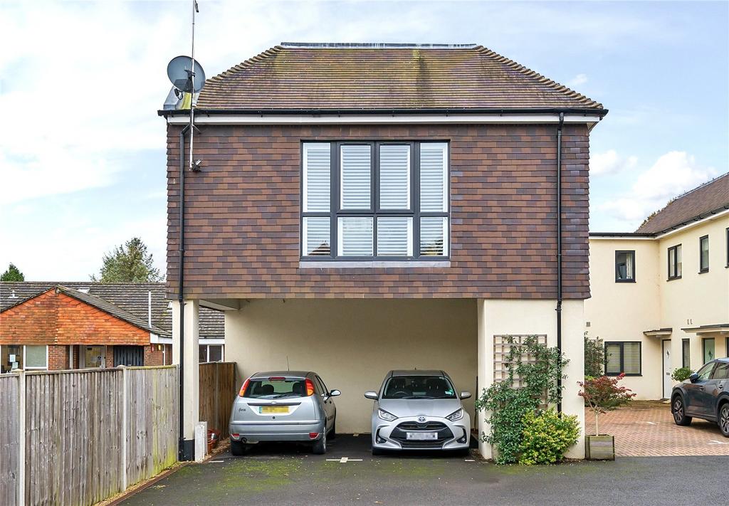 Southampton Hill, Titchfield... 3 bed semidetached house for sale £