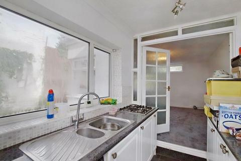 2 bedroom terraced house for sale - 92 Eastwood Road, Kimberley, Nottingham, Nottinghamshire, NG16 2HF