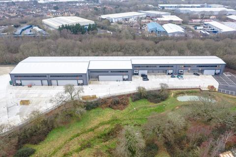 Warehouse to rent, Unit 9 Concorde Park, Segensworth, Fareham, PO15 5FG