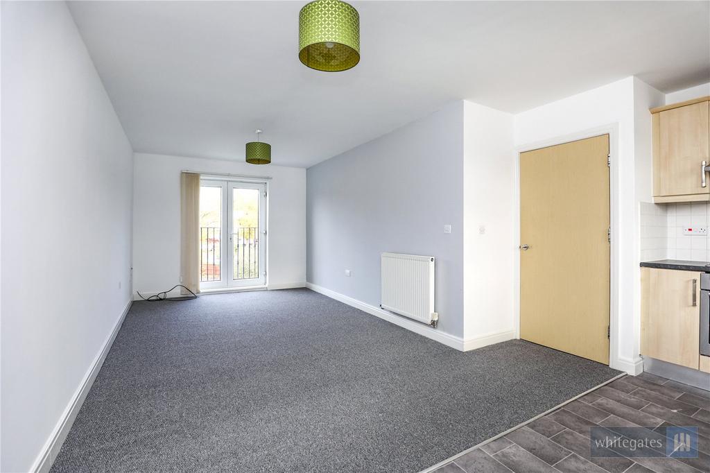 Lounge/Dining Area