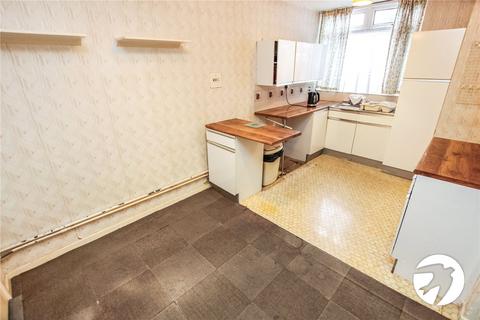 2 Mirror Path, London, SE9 4NY