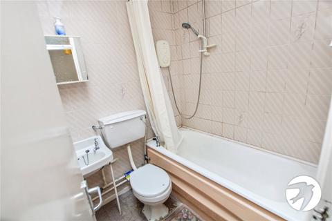 2 Mirror Path, London, SE9 4NY