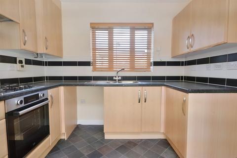 16 Haragon Drive, Amesbury, Salisbury, SP4 7FT