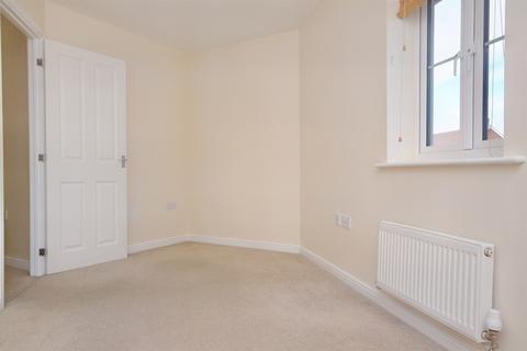 16 Haragon Drive, Amesbury, Salisbury, SP4 7FT