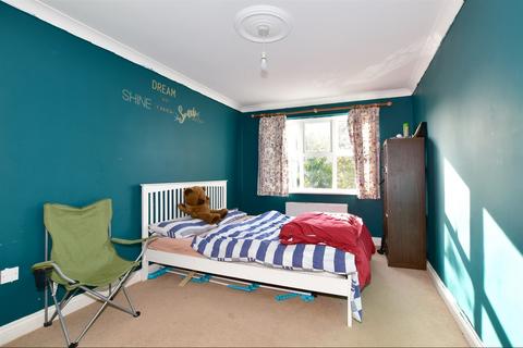 2 bedroom ground floor flat for sale, Lower Street, Pulborough, West Sussex