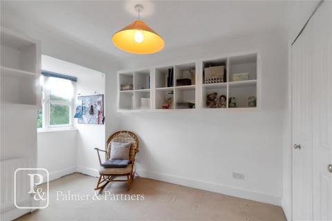 23 Brookside Close, Colchester, CO2 7LZ