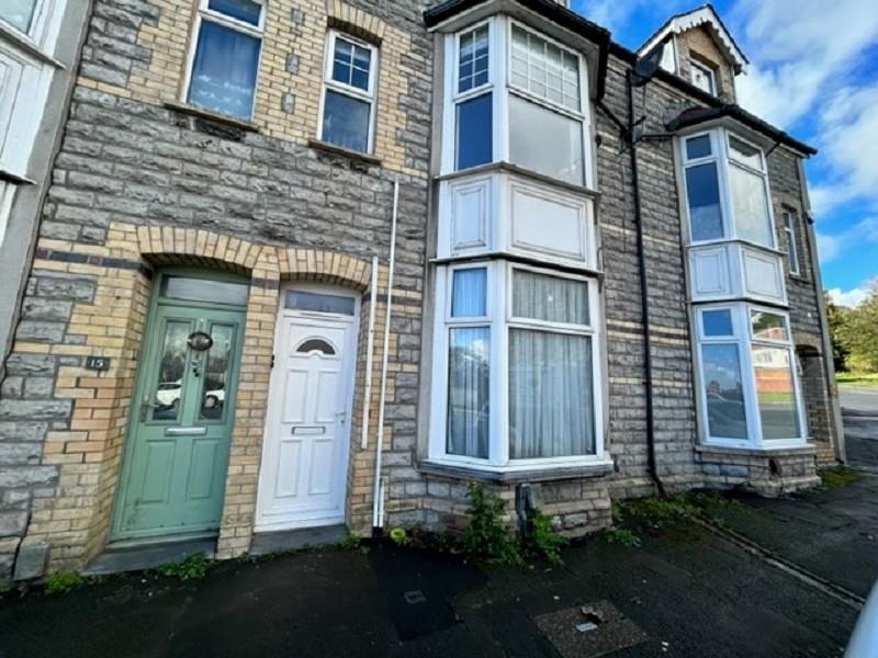 Courtenay Road, Barry, Vale Of CF63 3QG 1 bed flat to rent £600 pcm (£138 pw)