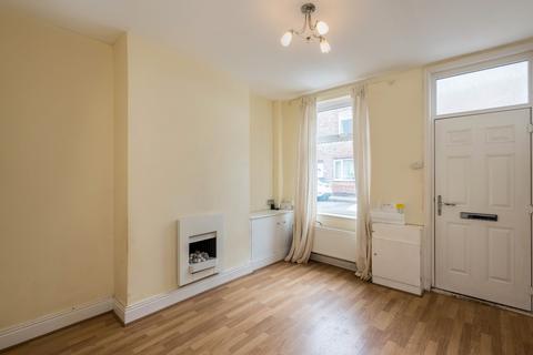 2 bedroom terraced house to rent, Upper Newborough Street, York, YO30