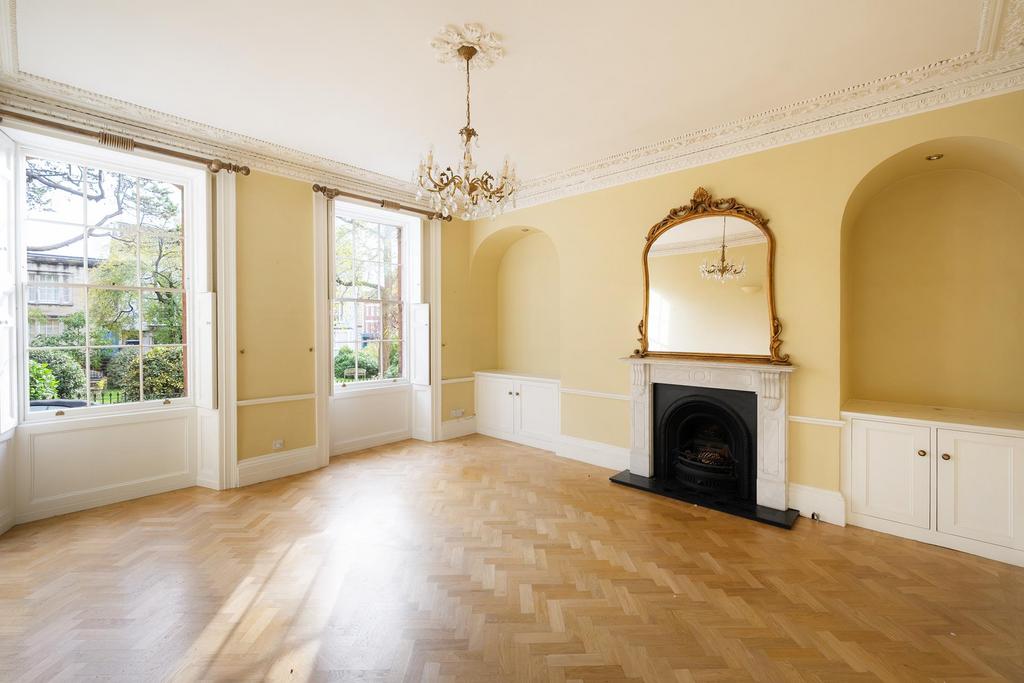 Flat, Dowry Square, BS8 2 bed ground floor to rent £1,875