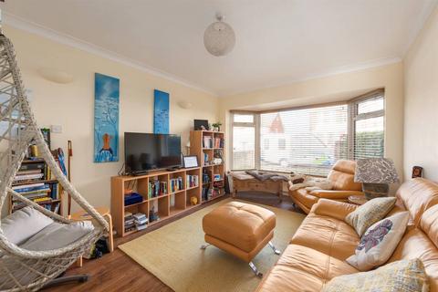 4a Cecil Park, Herne Bay, CT6 6DL