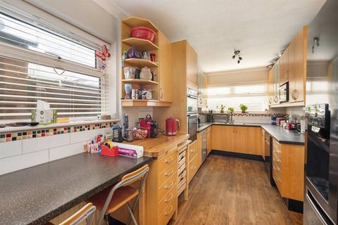 4a Cecil Park, Herne Bay, CT6 6DL
