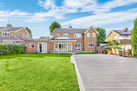 22 Marks Road, Warlingham, CR6 9SH