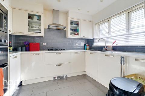 54 Baker Crescent, Dartford, DA1 2NF