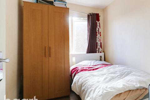 54 Baker Crescent, Dartford, DA1 2NF