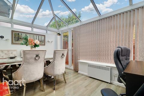 54 Baker Crescent, Dartford, DA1 2NF