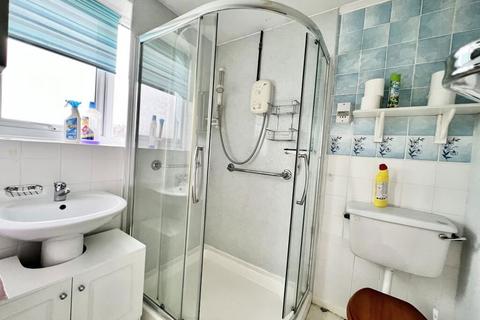 24 Rowbarton Close, Taunton, TA2 7DQ