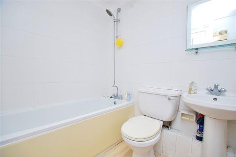 1 bedroom apartment to rent, St. Saviours Place, Leas Road, Guildford, Surrey, GU1