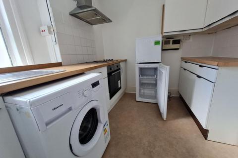 2 bedroom flat to rent, Portland Road, HOVE BN3