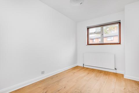 27 Ravensbourne Road, Bromley, BR1 1HN