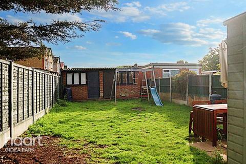 78a Heath Park Road, Romford, RM2 5XA