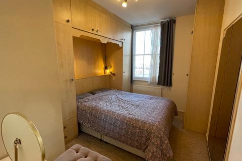 1 bedroom flat for sale, Peel Street, Kensington, W8