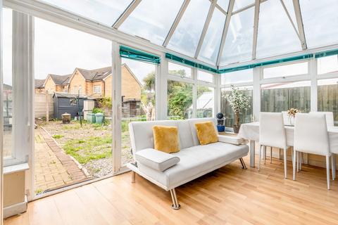 37 Bordergate, Mitcham, CR4 3JE