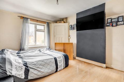 37 Bordergate, Mitcham, CR4 3JE