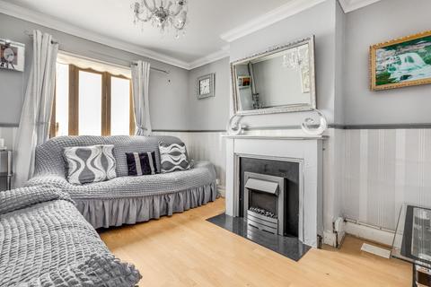 37 Bordergate, Mitcham, CR4 3JE